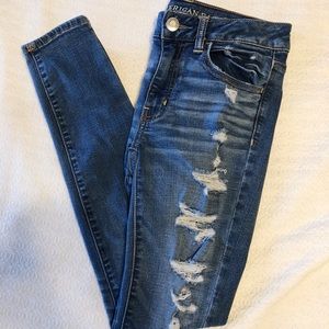 American Eagle distressed jeggings